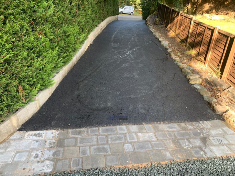 Tarmac Driveway Bordering